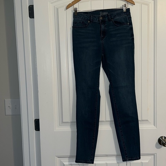 Roebuck High Rise Jegging Jeans Size 7 - Picture 1 of 6